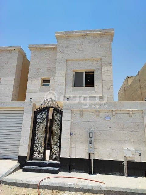Villa in Aldammam，Dahiyat Al Malik Fahd 4 bedrooms 1100000 SAR - 87500407