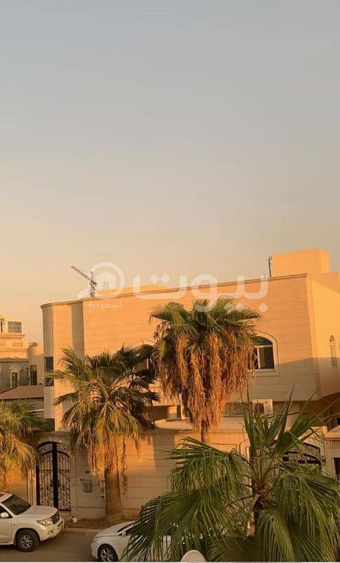 فيلا درج صالة مع شقة للبيع في الملقا، شمال الرياض