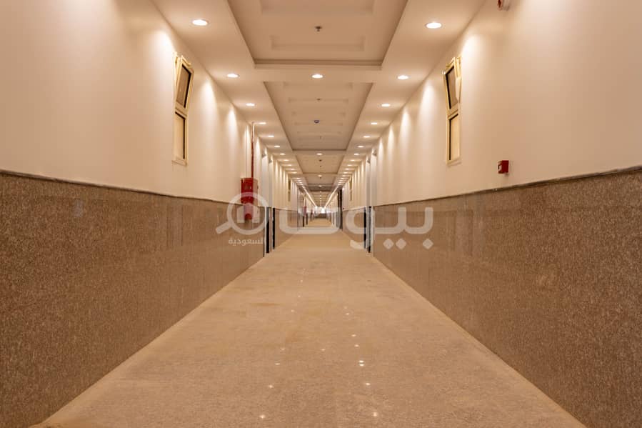 Showrooms with mezzanine for rent in King Fahd District, North of Riyadh
