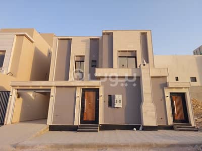 3 Bedroom Villa for Sale in Riyadh, Riyadh Region - Villa with staircase and apartment for sale in Taybah, South of Riyadh