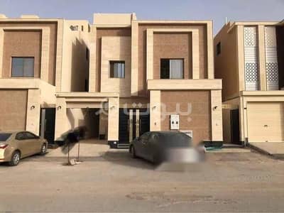 6 Bedroom Villa for Sale in Buraydah, Al Qassim Region - Internal Staircase Villa And Apartment For Sale In Al Rimal, Buraydah