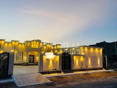 4 Bedroom Villa for Sale in Najran, Najran Region - 1-Floor Villa and annex for sale in Al Jamia Scheme, Najran