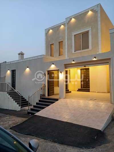 5 Bedroom Villa for Sale in Abha, Aseer Region - Villa with a yard for sale in Al Mahalah, Abha