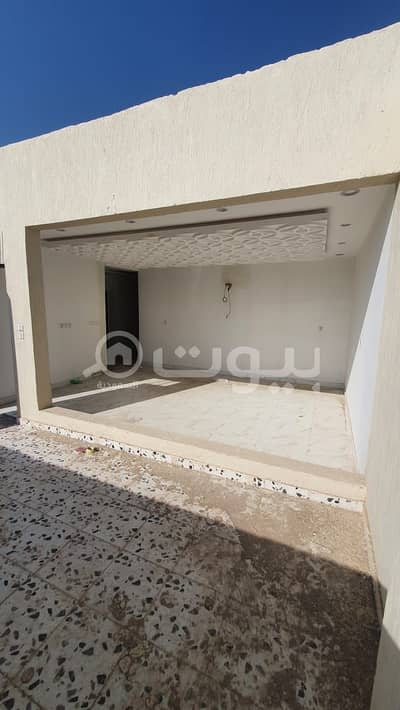 2 Bedroom Apartment for Sale in Makkah, Western Region - Annex Apartment With A Roof For Sale In Al Taniem, Makkah