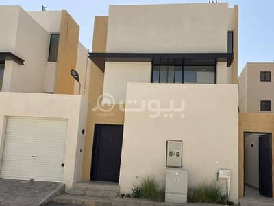 شقة 2 غرفة نوم للبيع في الرياض، منطقة الرياض - دور وشقة للبيع حي الرمال شرق الرياض