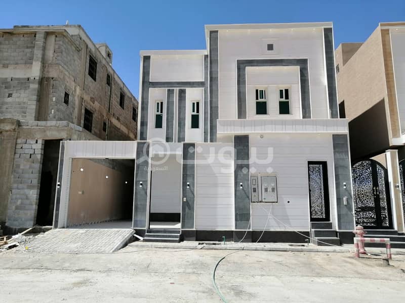 Villa with 2 apartments for sale in Al Rimal, East of Riyadh