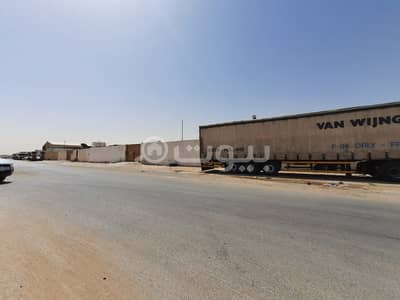ارض تجارية  للبيع في الرياض، منطقة الرياض - للبيع أرض تجارية في حي النور بالسلي، شرق الرياض