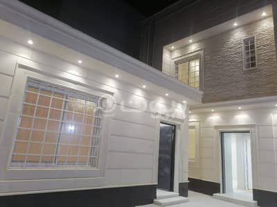 5 Bedroom Villa for Sale in Unayzah, Al Qassim Region - For Sale Detached Villas In Al Manar, Unayzah
