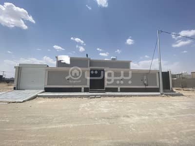 3 Bedroom Floor for Sale in Bishah, Aseer Region - Floor For Sale In Al Khazzan, Bishah