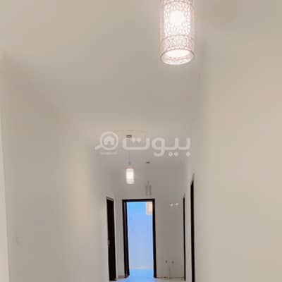 سكن عمال 20 غرف نوم للايجار في الدرعية، منطقة الرياض - فيلا تتكون من  شقق ودور ارضي وحوش كبير ومستودع سكن عاملات او عائلات