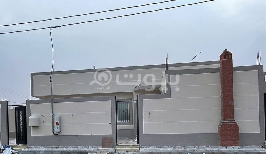 Floor for sale in Al Tahliyah, Al Badayea