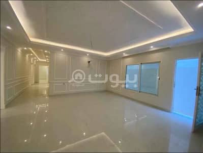 5 Bedroom Apartment for Sale in Dammam, Eastern Region - Apartment for sale in Al-Fadad Street, Al-Shulah District, Dammam