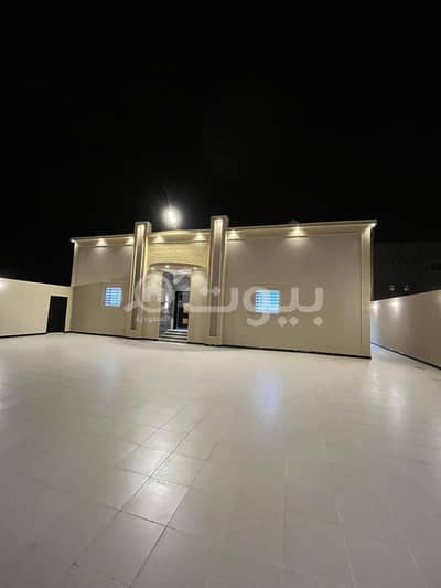 3 Bedroom Floor for Sale in Khamis Mushait, Aseer Region -