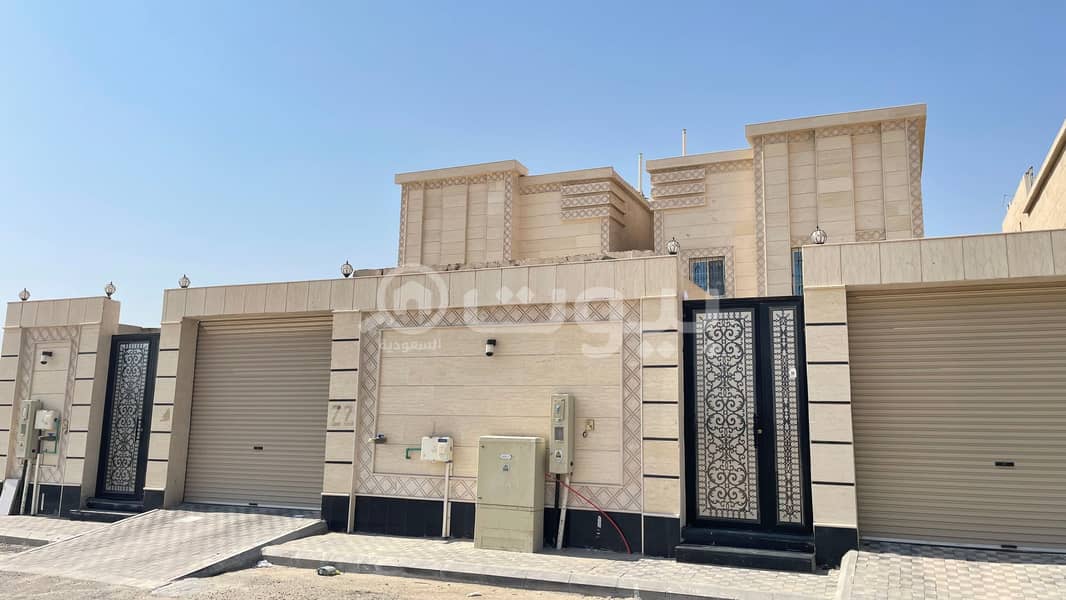 Villa with a spacious yard for sale in Al Manar, Dammam