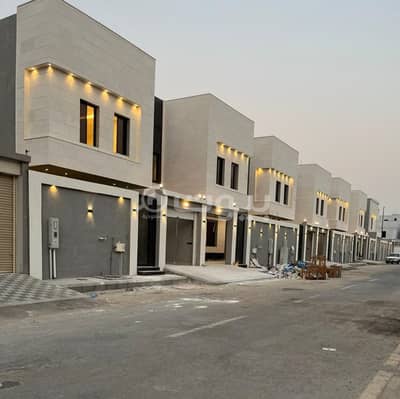 5 Bedroom Villa for Sale in Dammam, Eastern Region - .