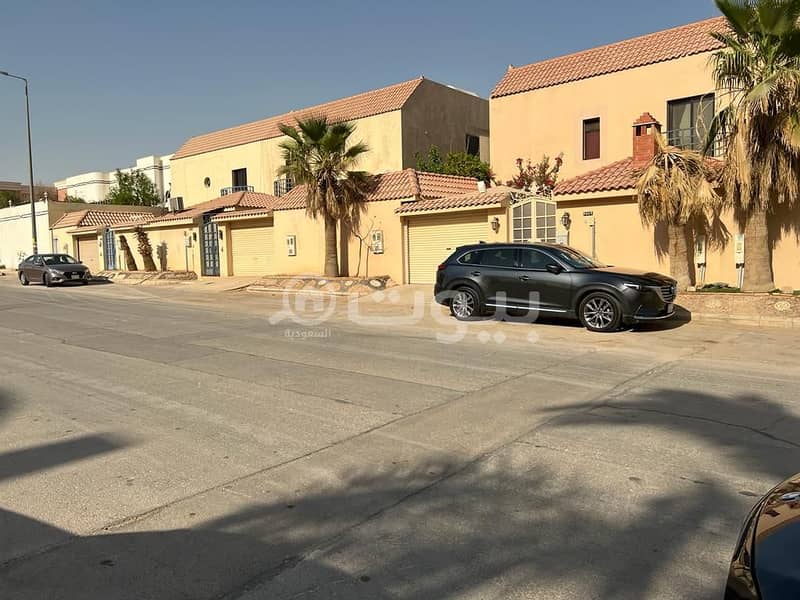 For Sale 3 Villas In Al Raid, West Riyadh