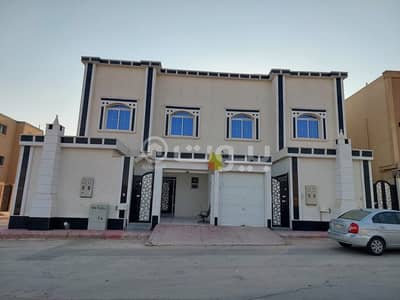 دور 3 غرف نوم للبيع في الرياض، منطقة الرياض - أدوار للبيع في حي الدار البيضاء جنوب الرياض