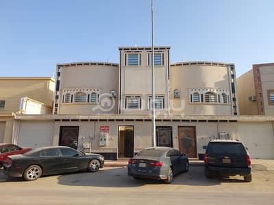 دور 3 غرف نوم للبيع في الرياض، منطقة الرياض - دور علوي مع سطح للبيع في حي الدار البيضاء، جنوب الرياض
