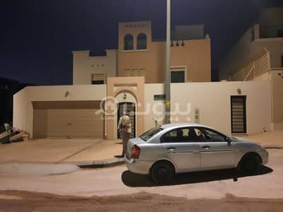فیلا 5 غرف نوم للايجار في الرياض، منطقة الرياض - فيلا للإيجار حي النرجس، شمال الرياض
