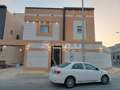 4 Bedroom Villa for Sale in Riyadh, Riyadh Region - Internal Staircase Villa For Sale In Al Aziziyah, South Riyadh