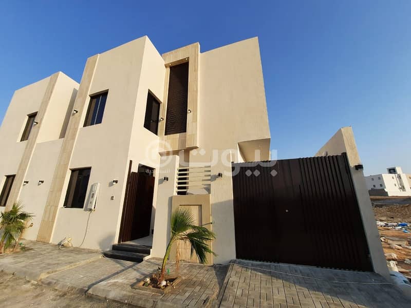 For Sale Duplex Villa In Al Mahdiyah, West Riyadh