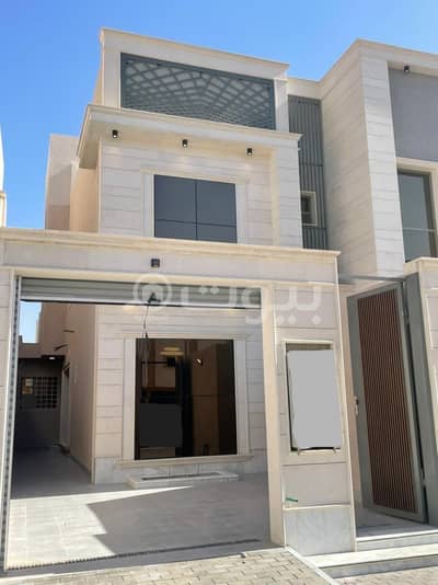4 Bedroom Floor for Sale in Buraydah, Al Qassim Region -