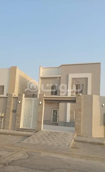 5 Bedroom Villa for Sale in Al Khobar, Eastern Region - For Sale Two Floors Villa And Annex In Al Lulu, Al Khobar