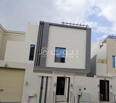 4 Bedroom Villa for Sale in Khamis Mushait, Aseer Region - Two Floors Villa And Annex For Sale In Al Jameen, Khamis Mushait