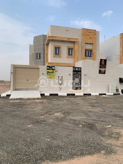 5 Bedroom Villa for Sale in Hail, Hail Region - Two Floors Villa For Sale In Al Jabal District, Hail