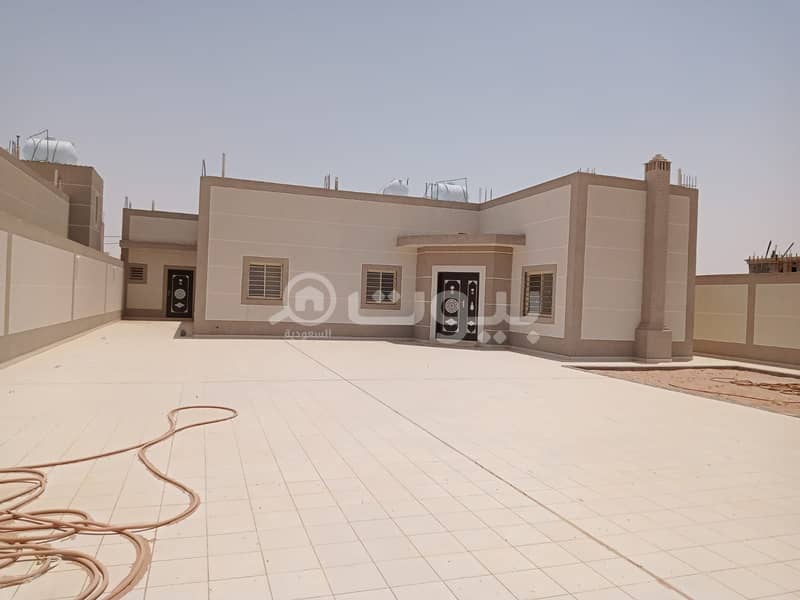 Floor for sale in Taiba, Riyadh Al Khabra