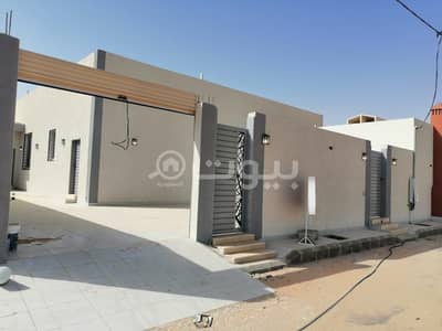 5 Bedroom Floor for Sale in Riyadh Al Khabra, Al Qassim Region - Floor For Sale In Taiba, Riyadh Al Khabra