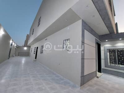 3 Bedroom Floor for Sale in Riyadh, Riyadh Region - Ground floor for sale in Al Aziziyah, South Riyadh