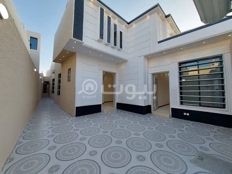 For sale a separate floor in Taybah, South Riyadh