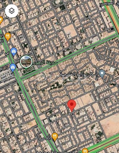 Residential Land for Sale in Riyadh, Riyadh Region - For Sale Land 3 Streets In Al Mohammadiyah, North Riyadh