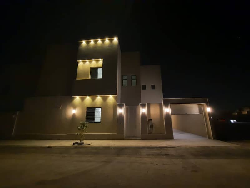 Independent Villa For Sale In Al Mahdiyah, West Riyadh