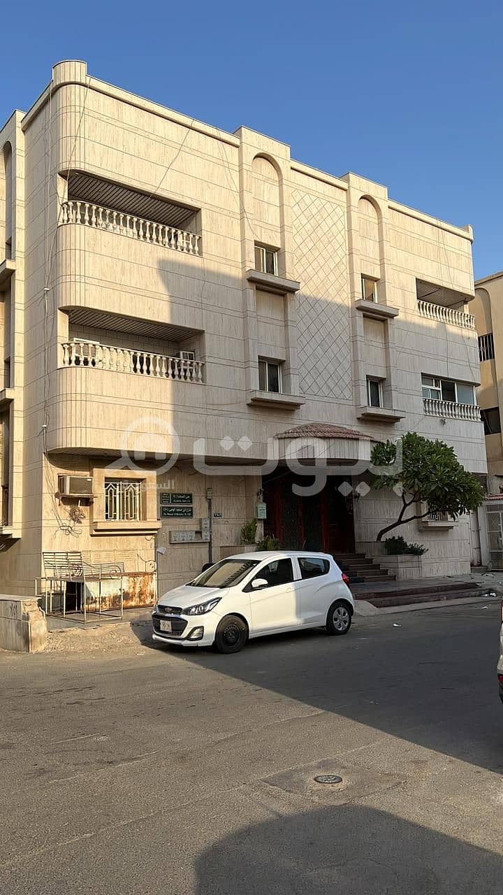 عمارة للبيع في حي الصفا، شمال جدة