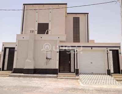 8 Bedroom Villa for Sale in Buraydah, Al Qassim Region -