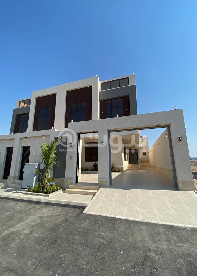Attached villa in Al Khumrah district, south of Jeddah