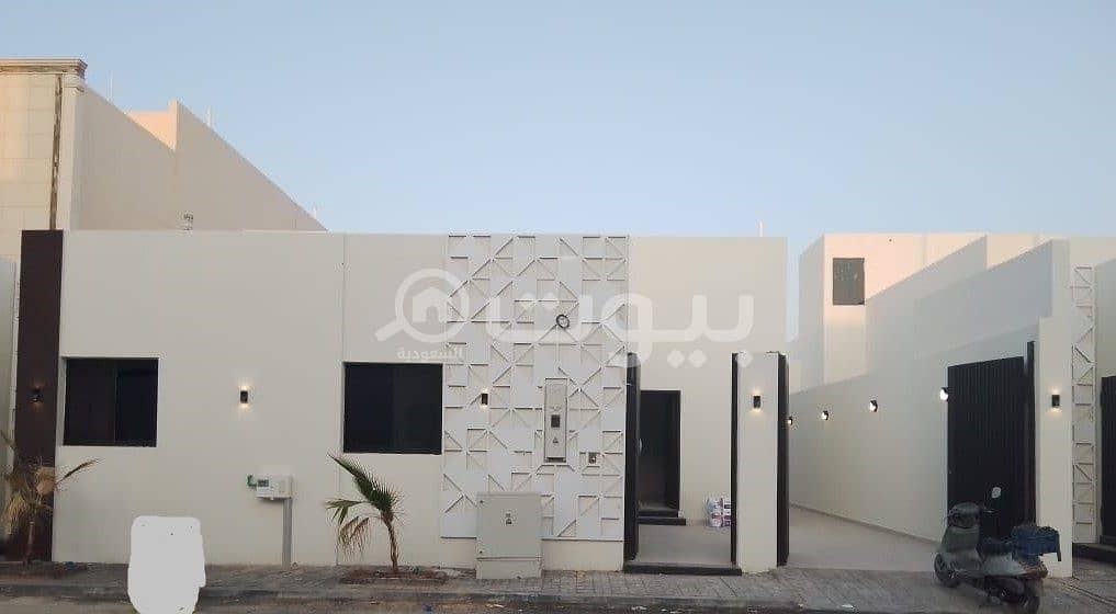 Floor in Riyadh，West Riyadh，Dhahrat Laban 3 bedrooms 1450000 SAR - 87515866