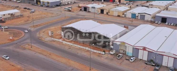 عقارات تجارية اخرى  للبيع في الرياض، منطقة الرياض - ورشة سيارات حي الرمال شرق الرياض