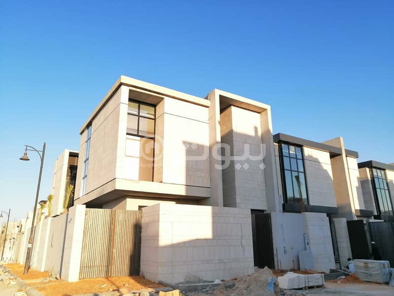 Corner villa for sale in Al Malqa district, north of Riyadh