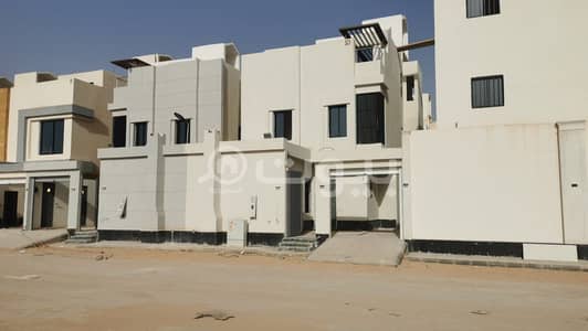 فیلا 4 غرف نوم للبيع في الرياض، منطقة الرياض - فيلا شبه متصل + ملحق - الرياض حي الرمال