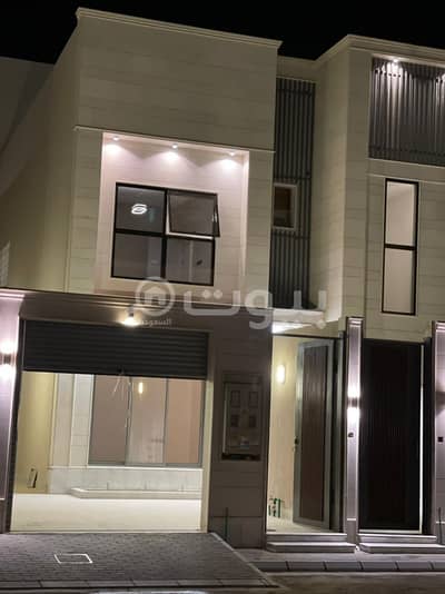 3 Bedroom Villa for Sale in Buraydah, Al Qassim Region - For sale a ground floor in Al Rabi District, Buraydah