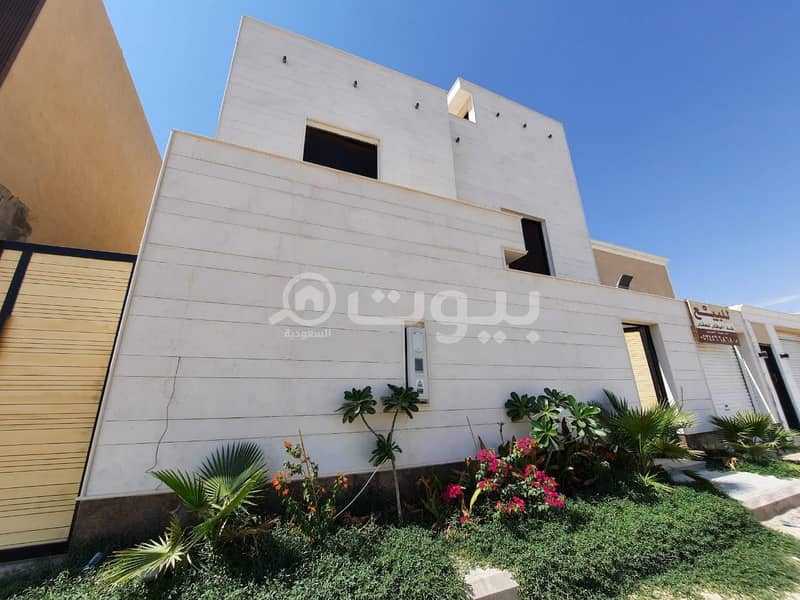 Villa with staircase and 2 apartments for sale in Al Mahdiyah District, West of Riyadh
