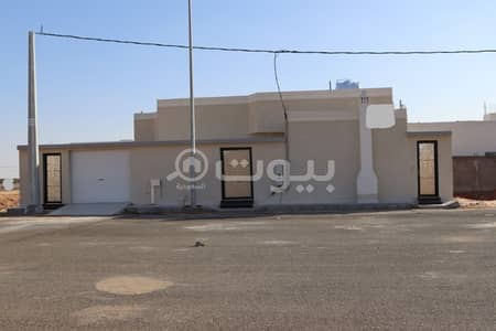 3 Bedroom Floor for Sale in Riyadh Al Khabra, Al Qassim Region -