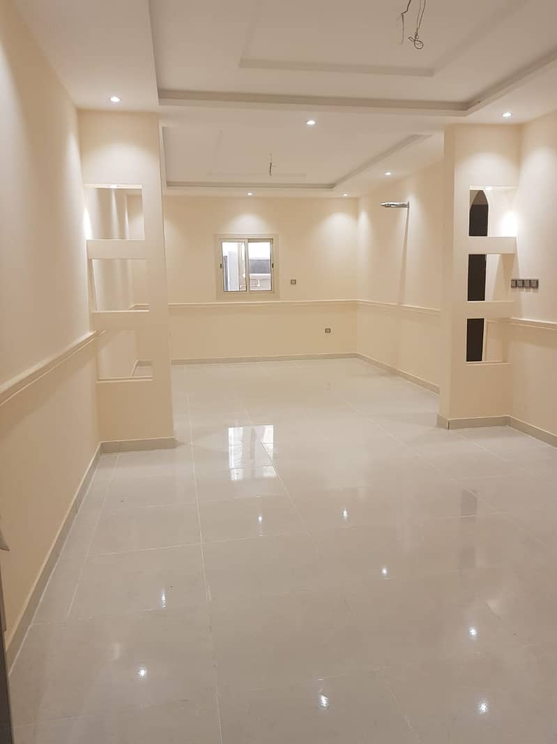 Roof Apartment | 330 SQM for sale in Al Safa, North of Jeddah