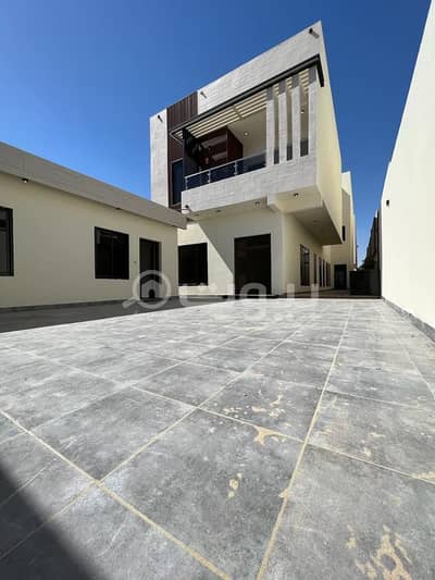 7 Bedroom Villa for Sale in Al Khobar, Eastern Region -