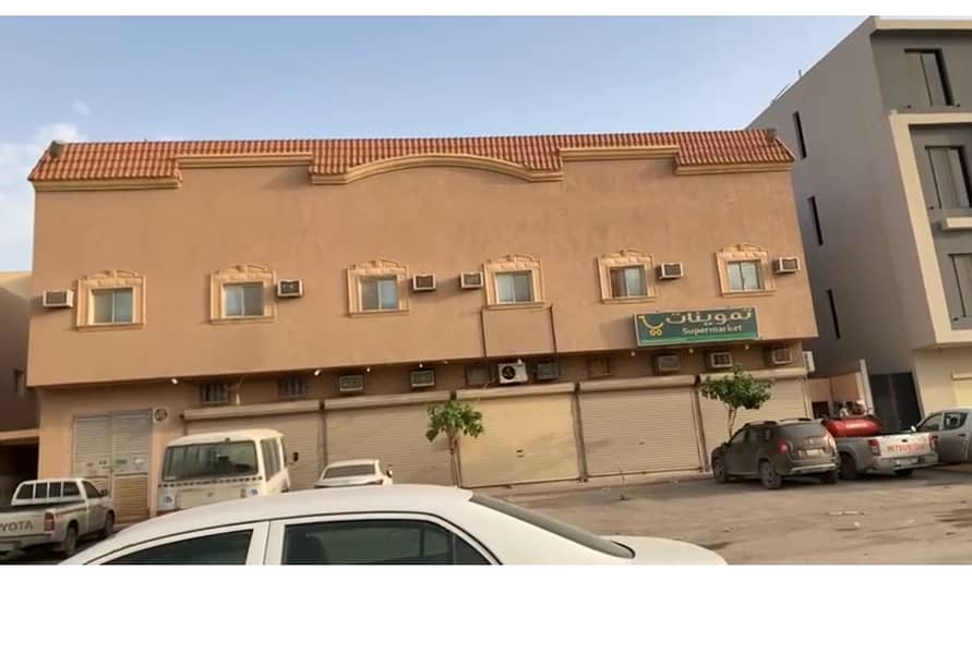 For rent a building in Al Arid, north of Riyadh