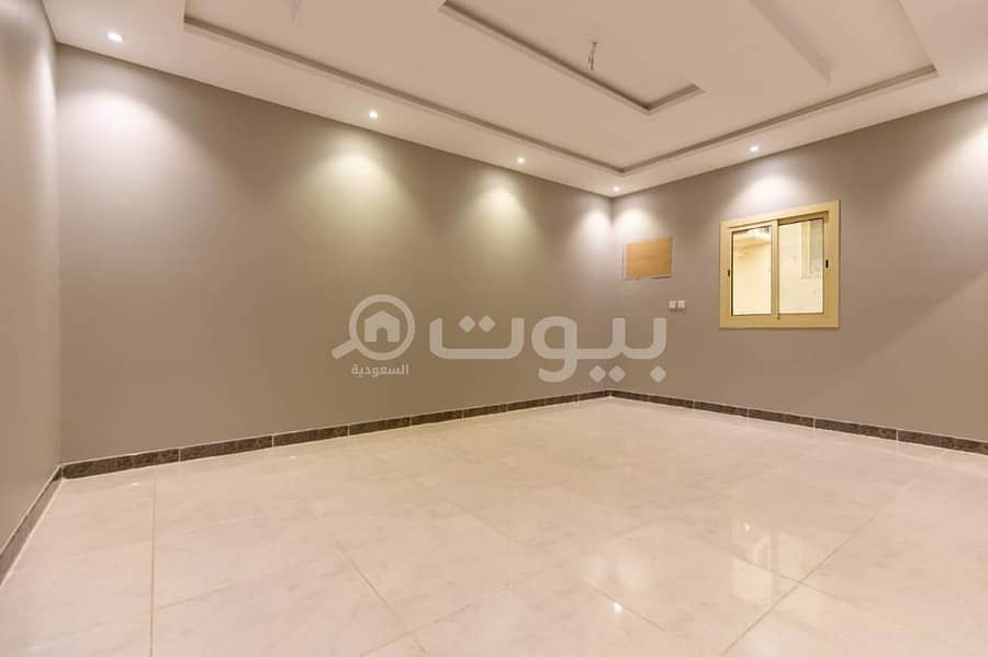 شقة 5 غرف أمامية للبيع في حي المريخ، شمال جدة