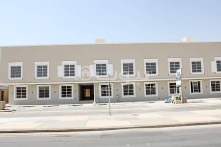 2 Bedroom Apartment for Sale in Riyadh, Riyadh Region - For Sale Apartment With Private Roof In Al Fayha, East Riyadh